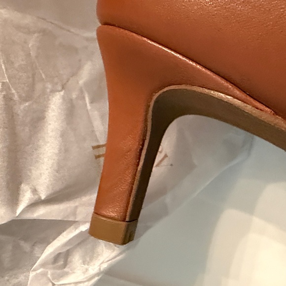 Seychelles Tan Leather Pointed Toe Boots - Picture 3 of 6